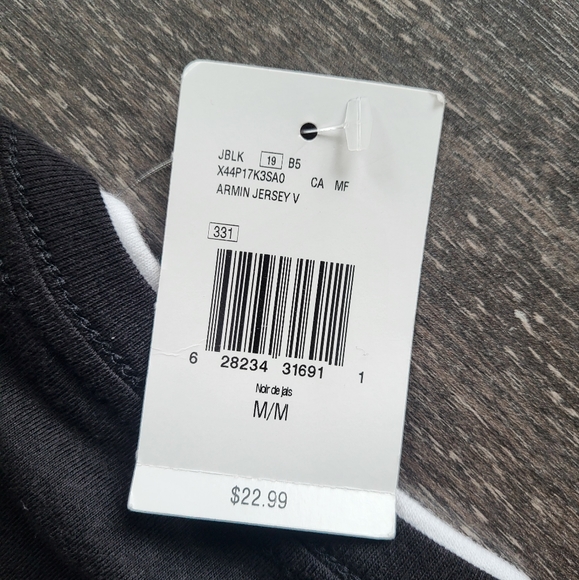 Guess Armin Jersey Black V Neck T Shirt - Picture 4 of 4